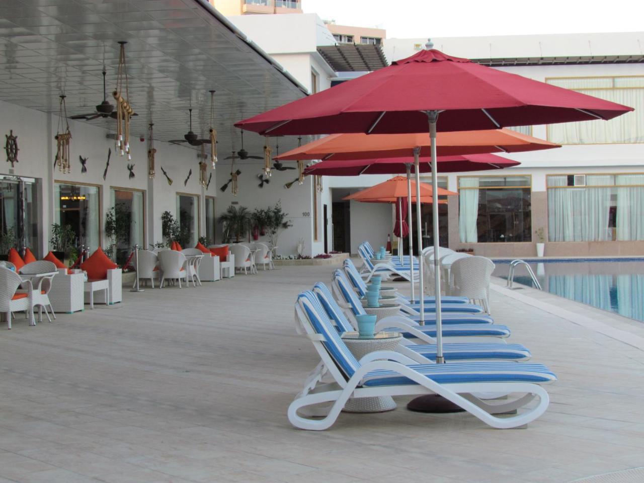 Mirage Bab Al Bahr Hotel Dibba Exterior photo